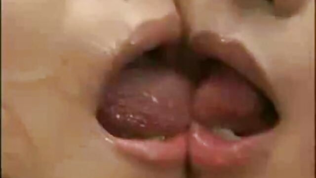 انجمن بدون ثبت نام  دورگه فیلم سکسی اتاق خواب تغذیه مهبل (واژن) با گرانش صورتی